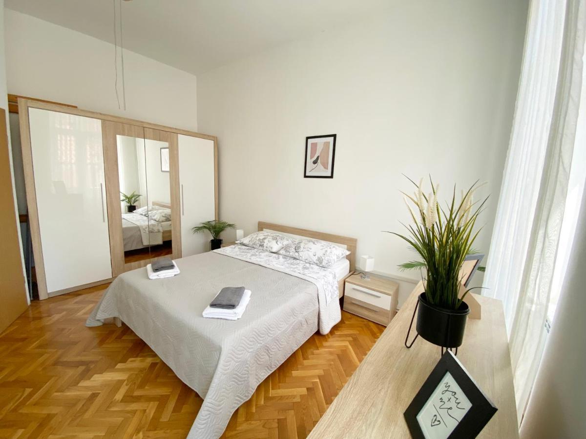 Apartments Centurio พูลา ภายนอก รูปภาพ
